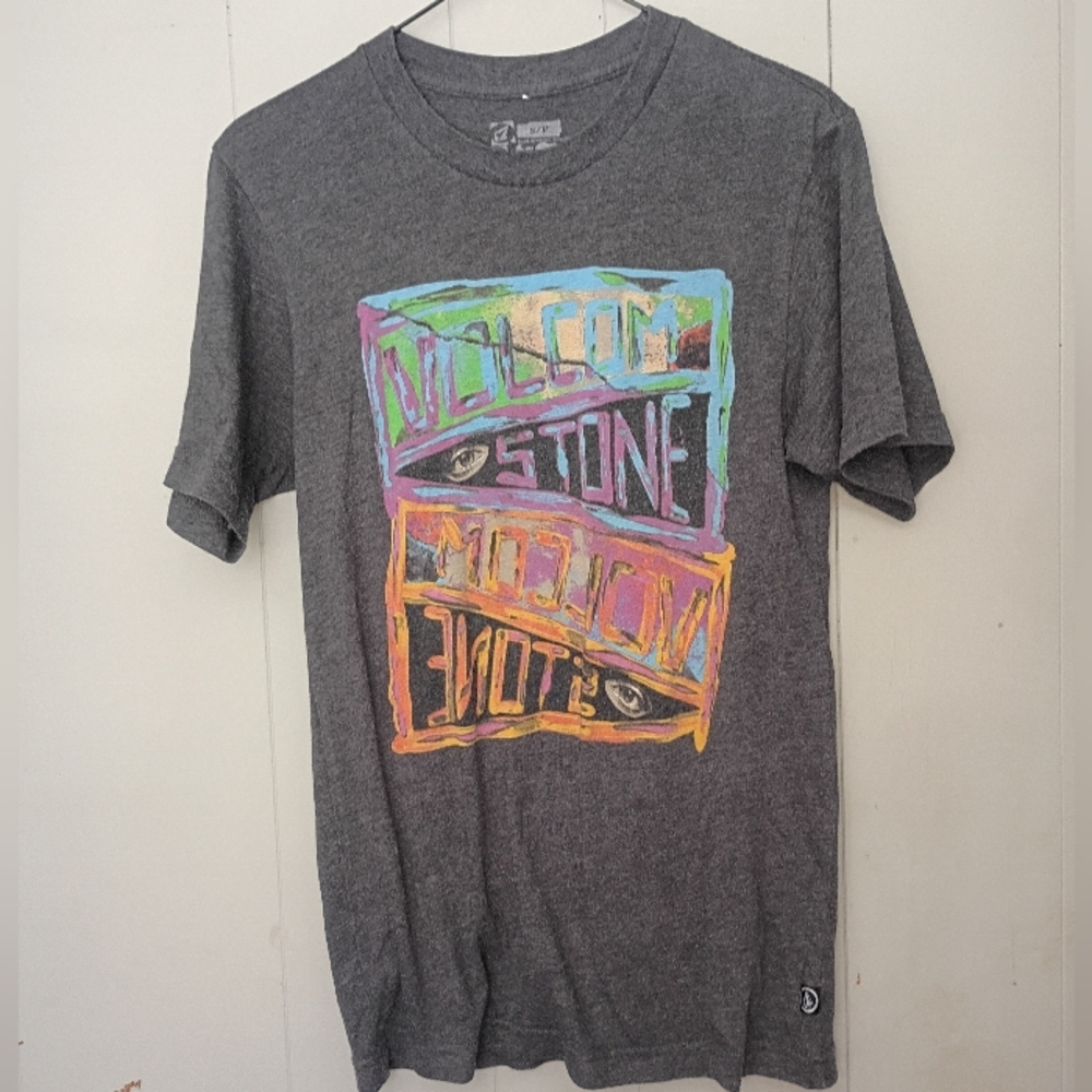 Y2K Vintage Volcom Men's Charcoal Tee
